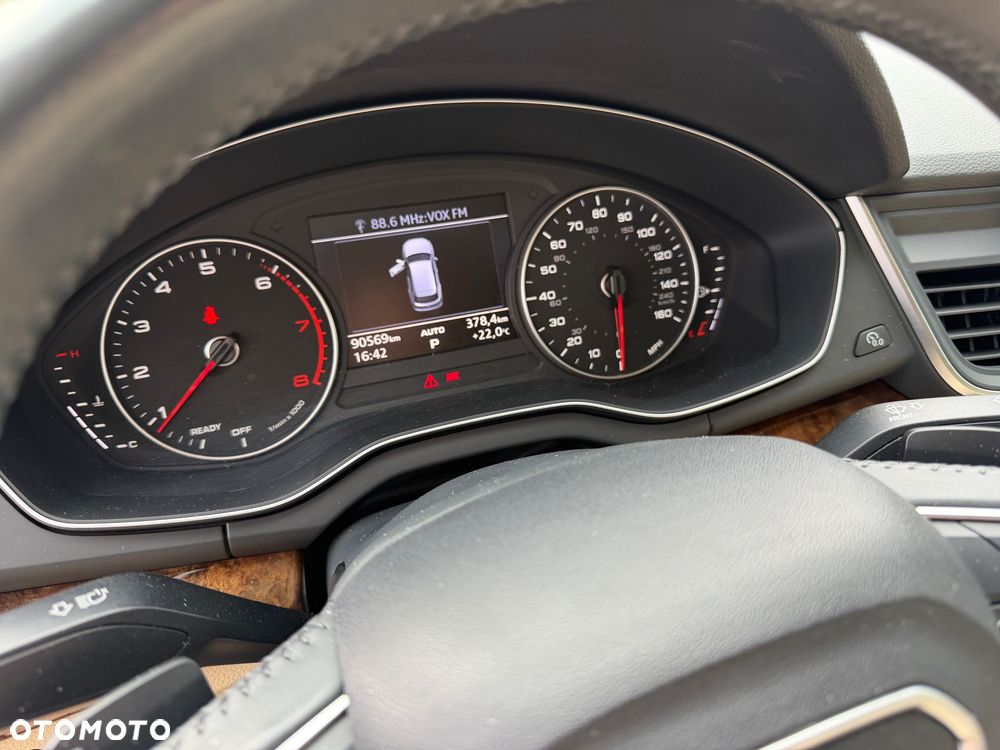 Audi Q5 2.0 TFSI Quattro Design S tronic - 23