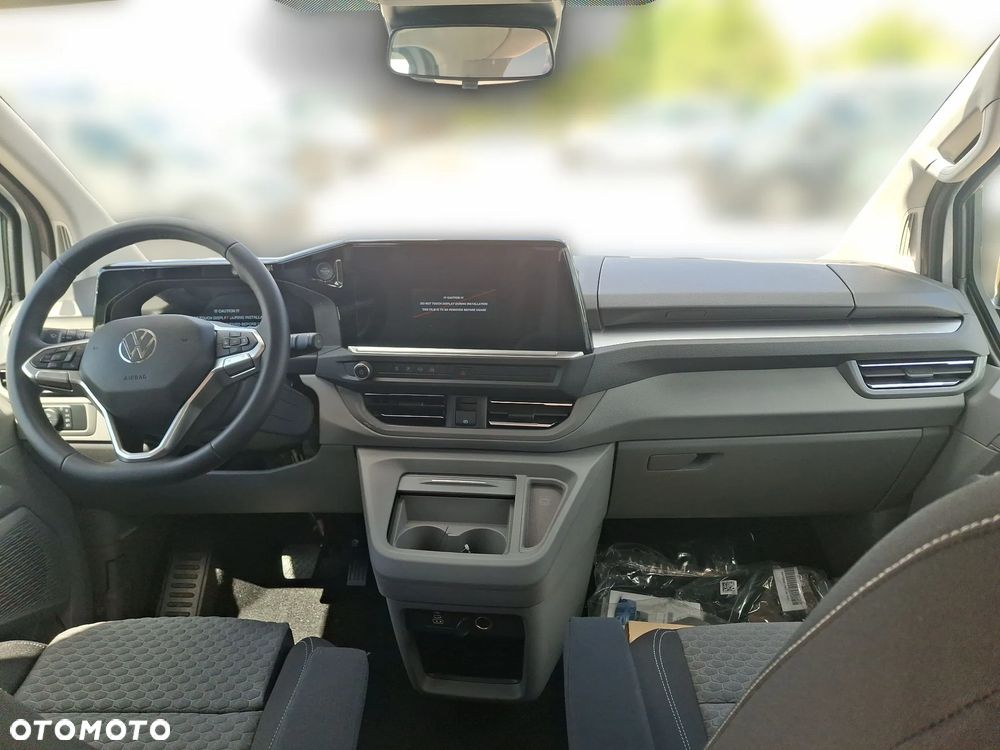 Volkswagen Caravelle - 13