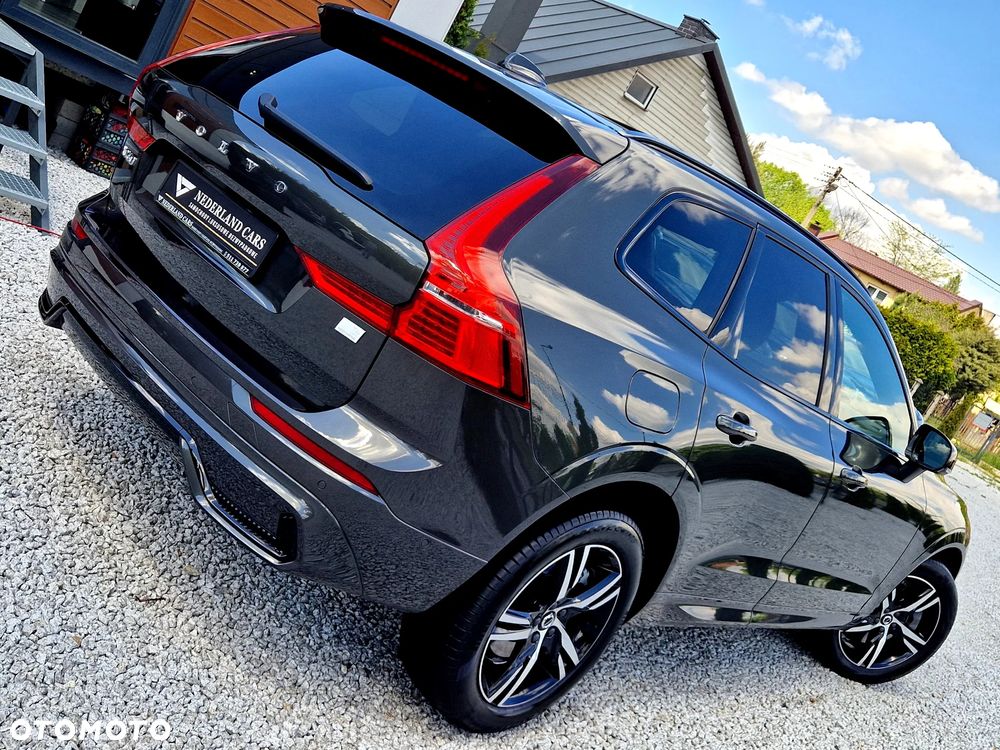 Volvo XC 60 T6 Plug-In Hybrid AWD Plus Dark - 7