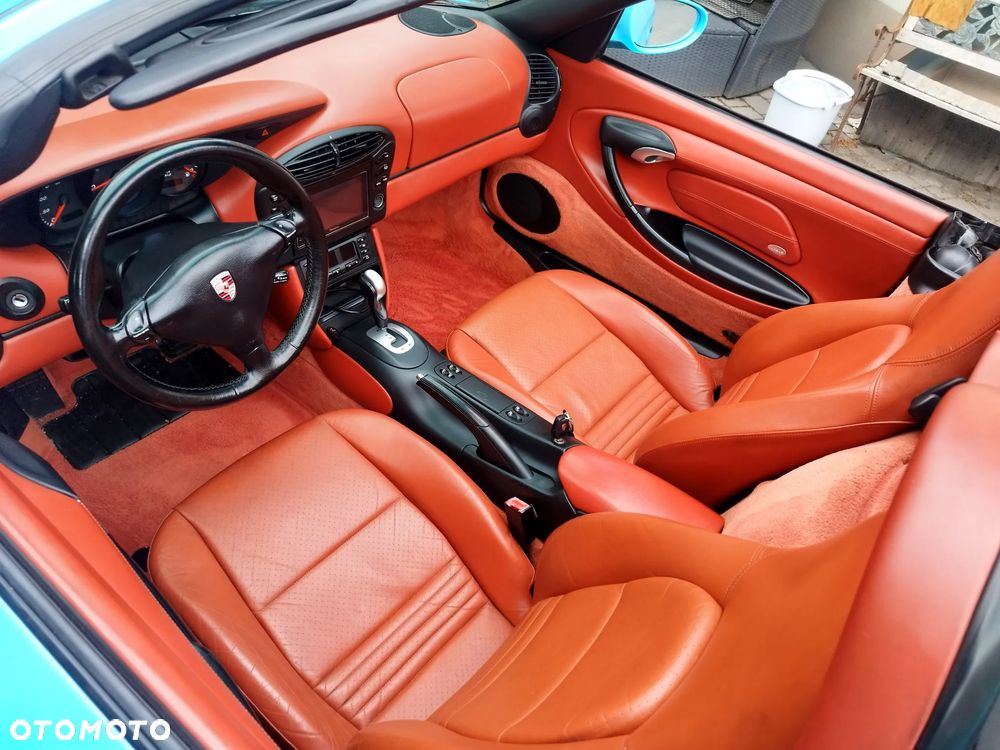 Porsche Boxster - 21
