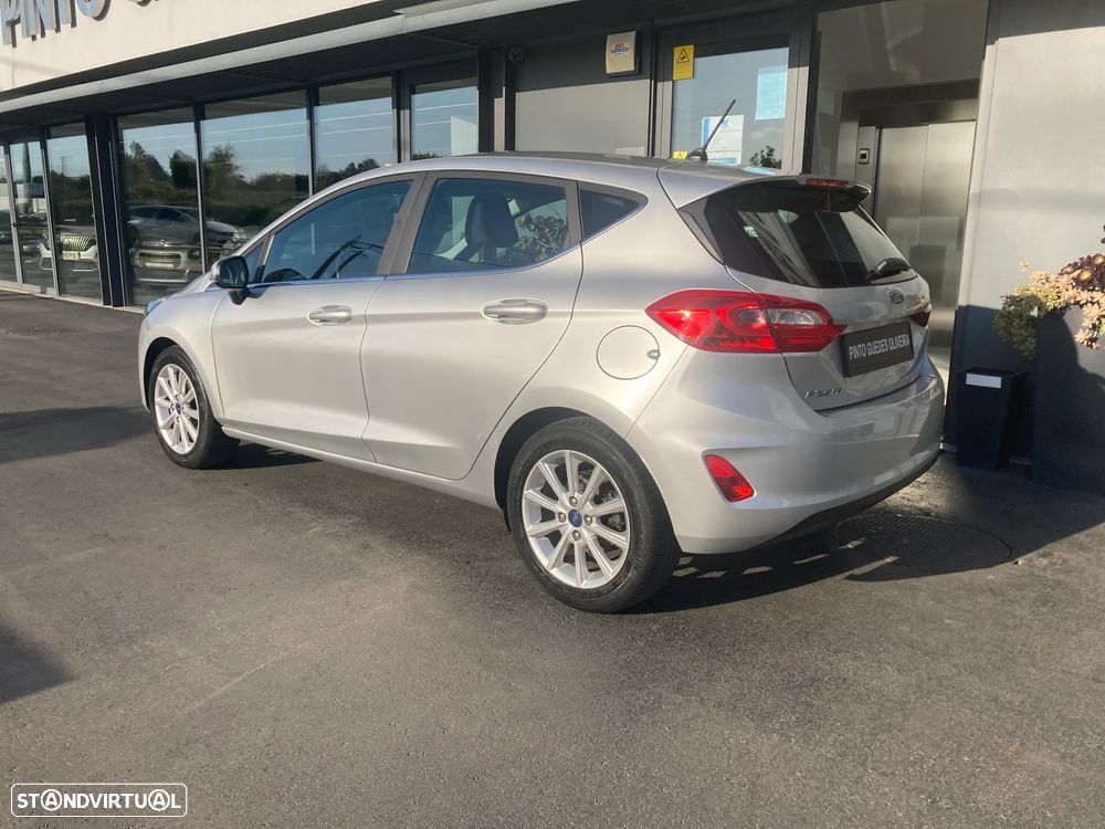 Ford Fiesta 1.0 EcoBoost S&S TITANIUM - 6