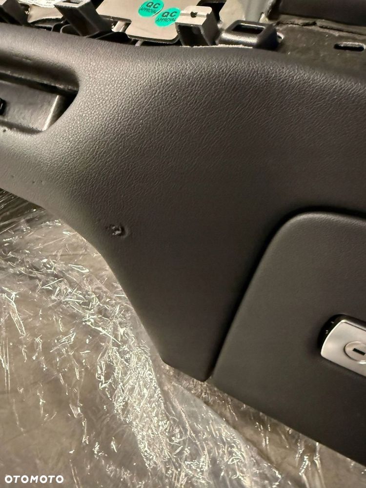 BMW G05 G06 G07 DESKA ROZDZIELCZA KONSOLA - 14