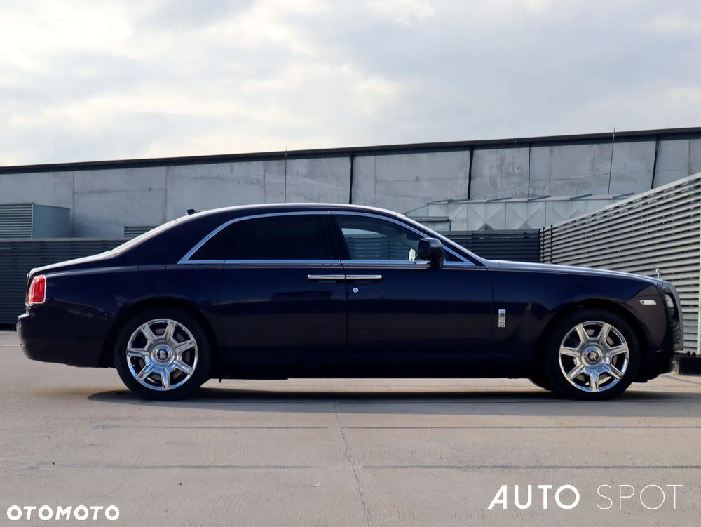 Rolls-Royce Ghost Standard - 9
