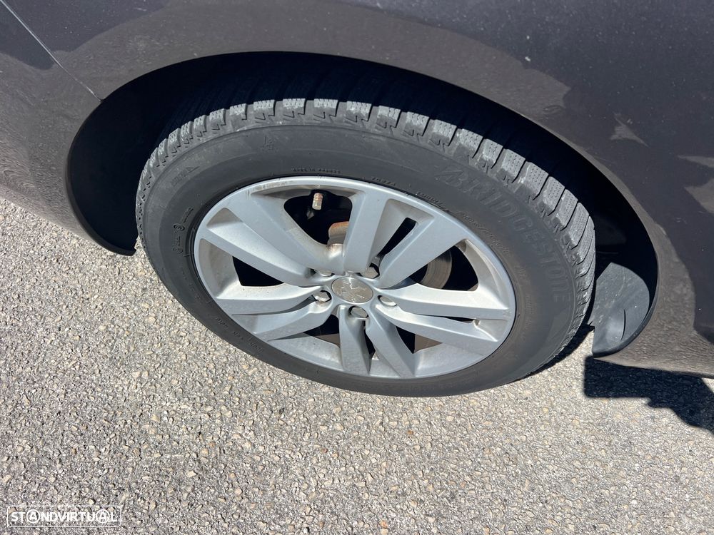 Peugeot 308 SW BlueHDi 120 Stop & Start Style - 25