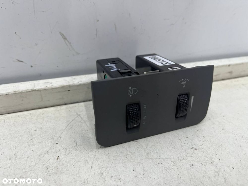 Przełącznik Chevrolet Nubira III J200 05-12r. przycisk regulacji świateł podświetlenia licznika - 1