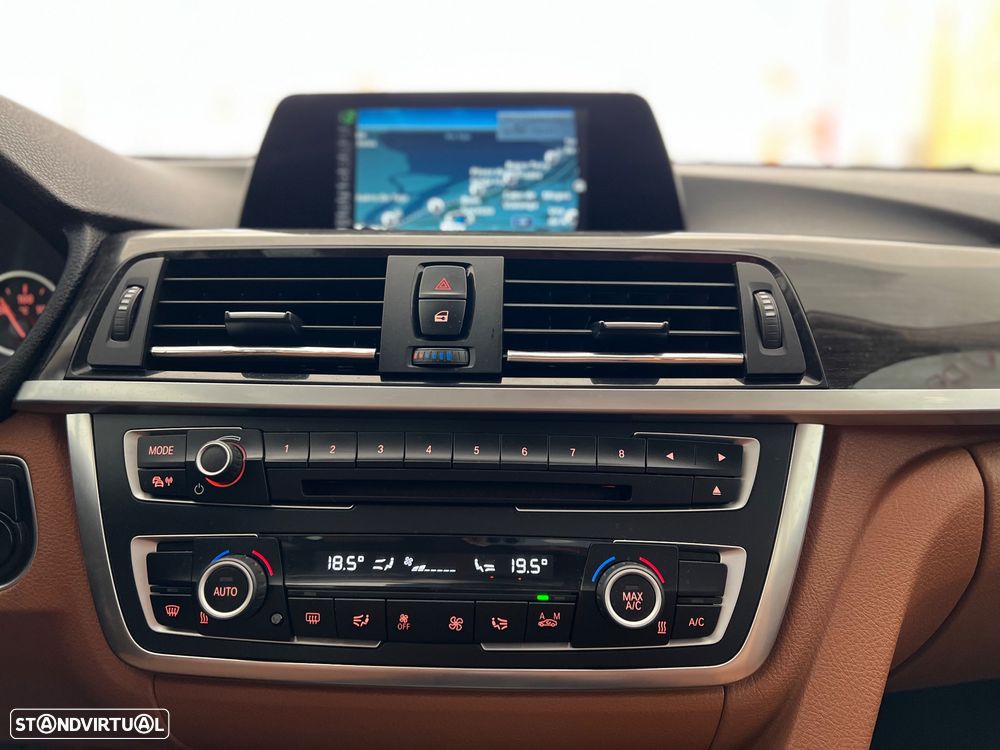 BMW 320 Gran Turismo d Line Luxury - 13