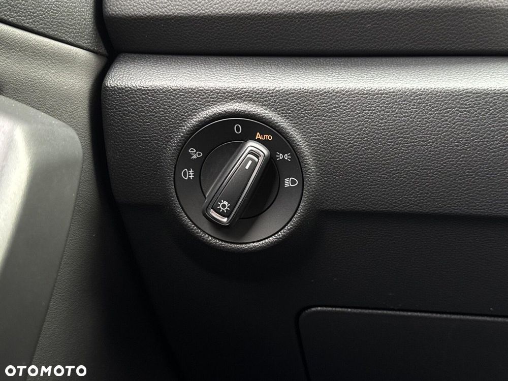 Volkswagen T-Roc 1.5 TSI Style DSG - 18