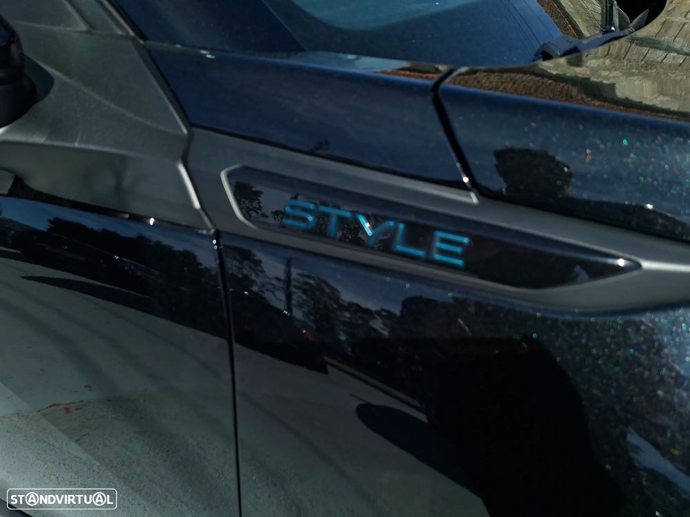 Peugeot 2008 PureTech 130 EAT8 Active - 12