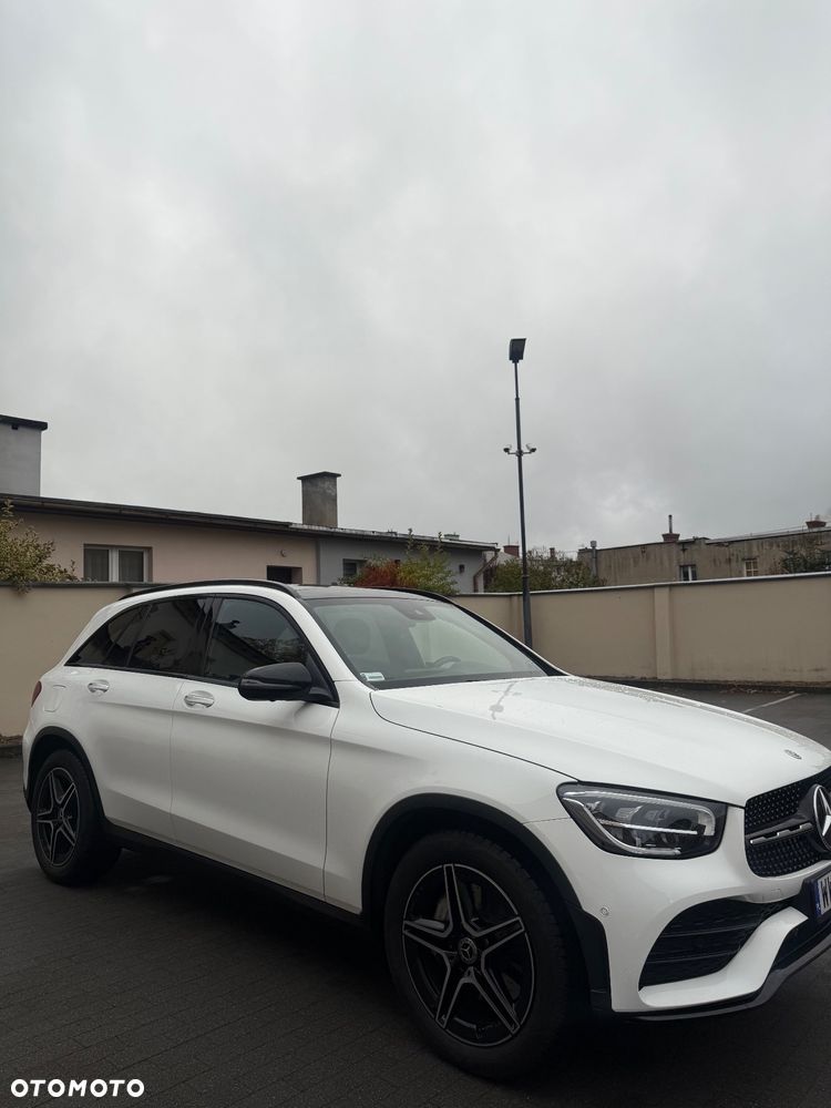 Mercedes-Benz GLC 200 d 4-Matic Business Edition - 4