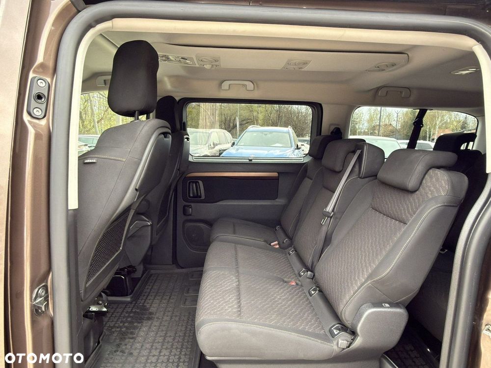 Toyota Proace Verso 2.0 D4-D Long Family - 16