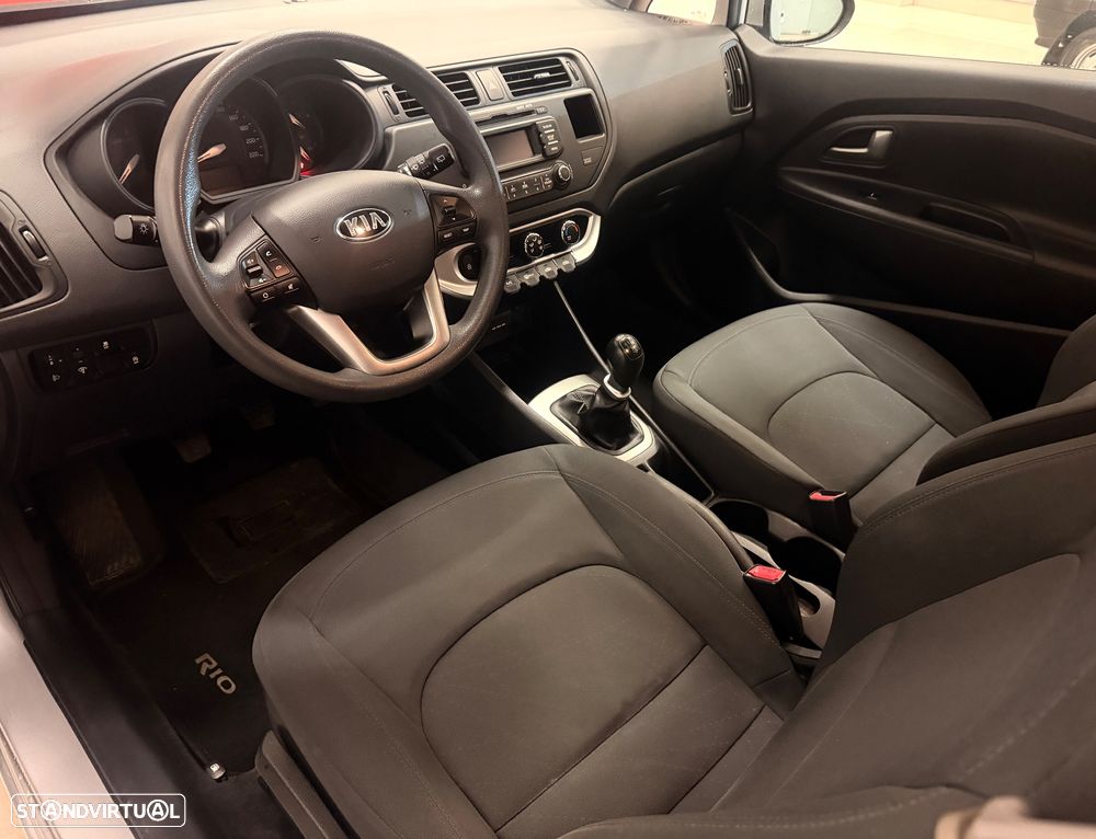 Kia Rio 1.1 CRDI IVA DEDUTIVEL - 5