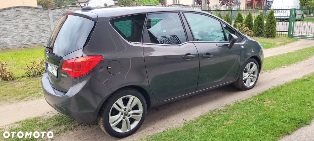 Opel Meriva 1.4 T Cosmo - 3