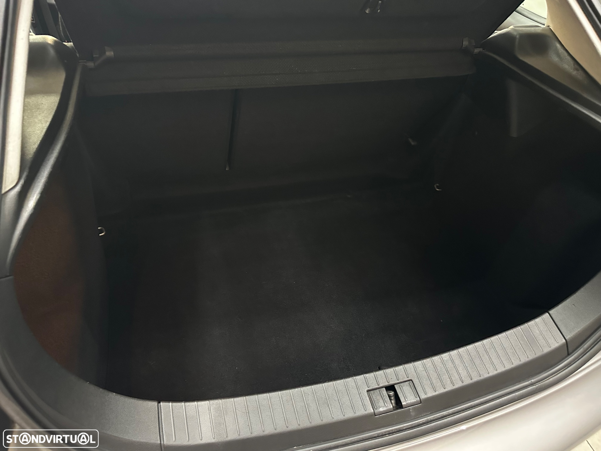 SEAT Leon 1.9 TDI FR - 21