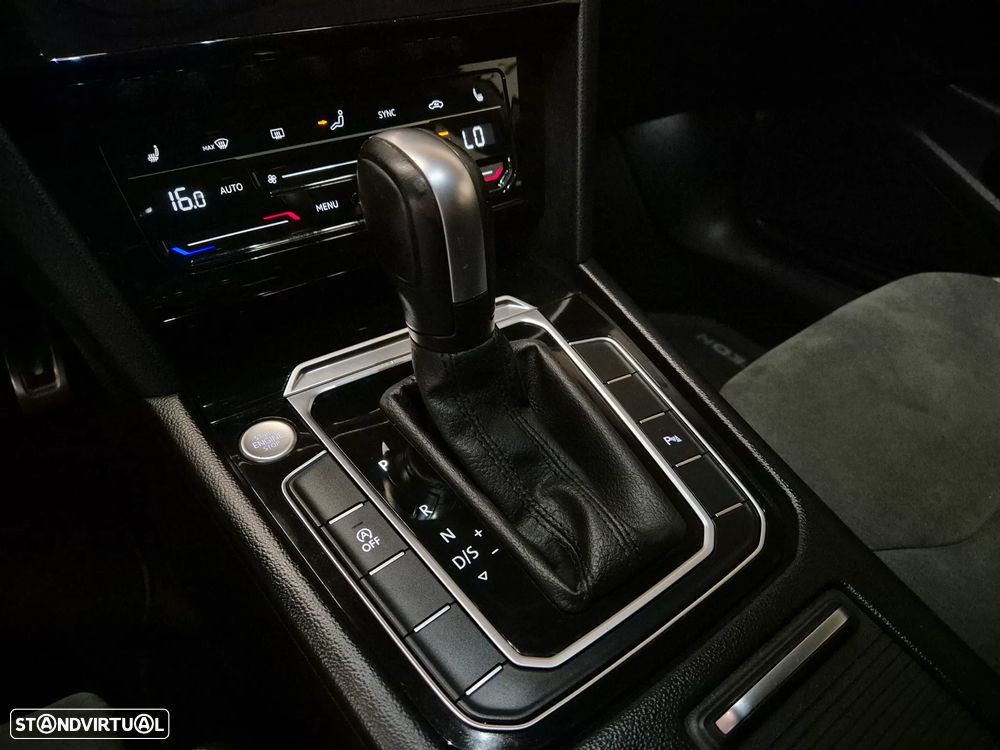 VW Arteon Shooting Brake 2.0 TDI Elegance DSG - 36