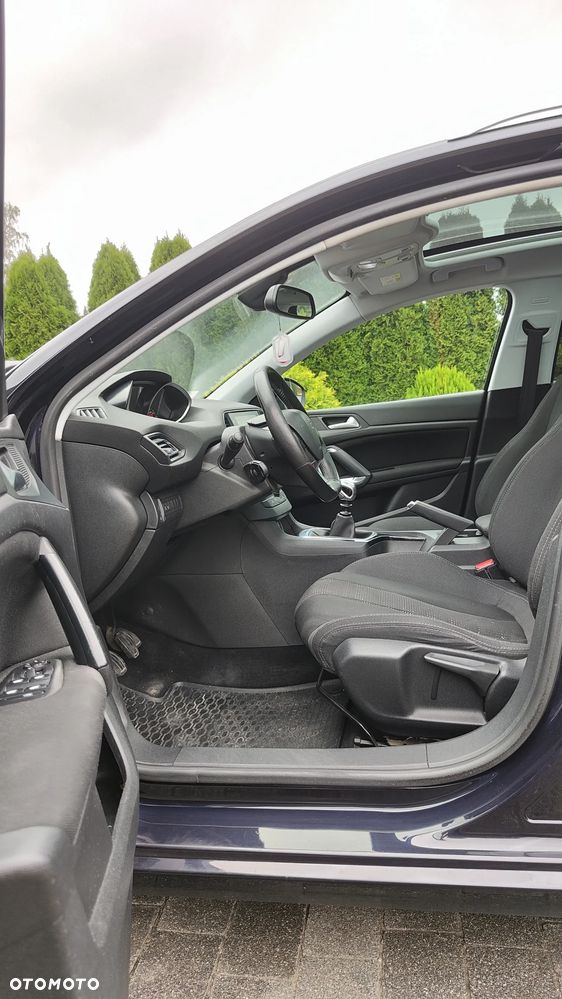 Peugeot 308 1.6 BlueHDi Allure S&S - 7