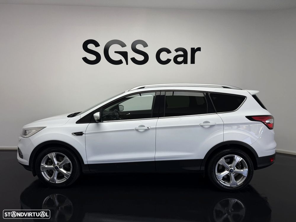 Ford Kuga 1.5 TDCi Vignale - 3