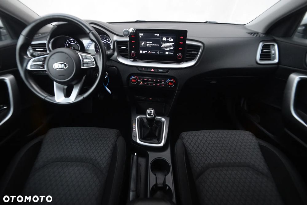 Kia Ceed 1.4 T-GDI L - 27