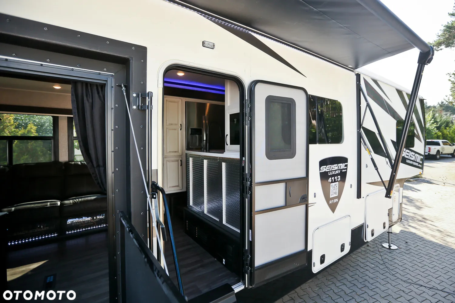 Inny 2023 SEISMIC 4113 LUXURY - 23
