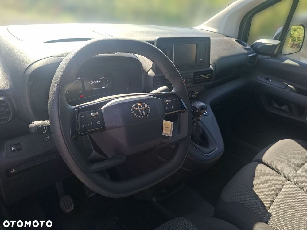 Toyota PROACE CITY - 16