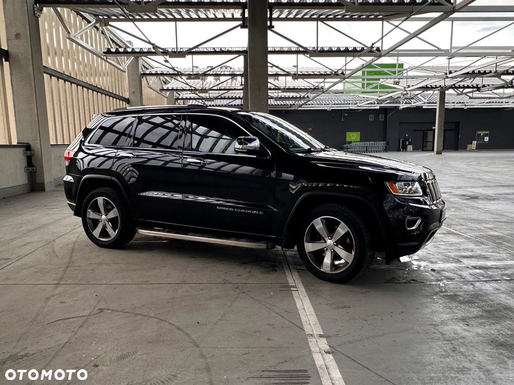 Jeep Grand Cherokee - 11