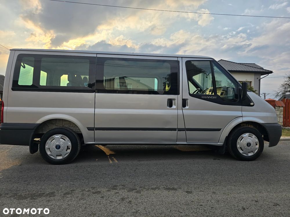 Ford Transit 280M Trend - 33