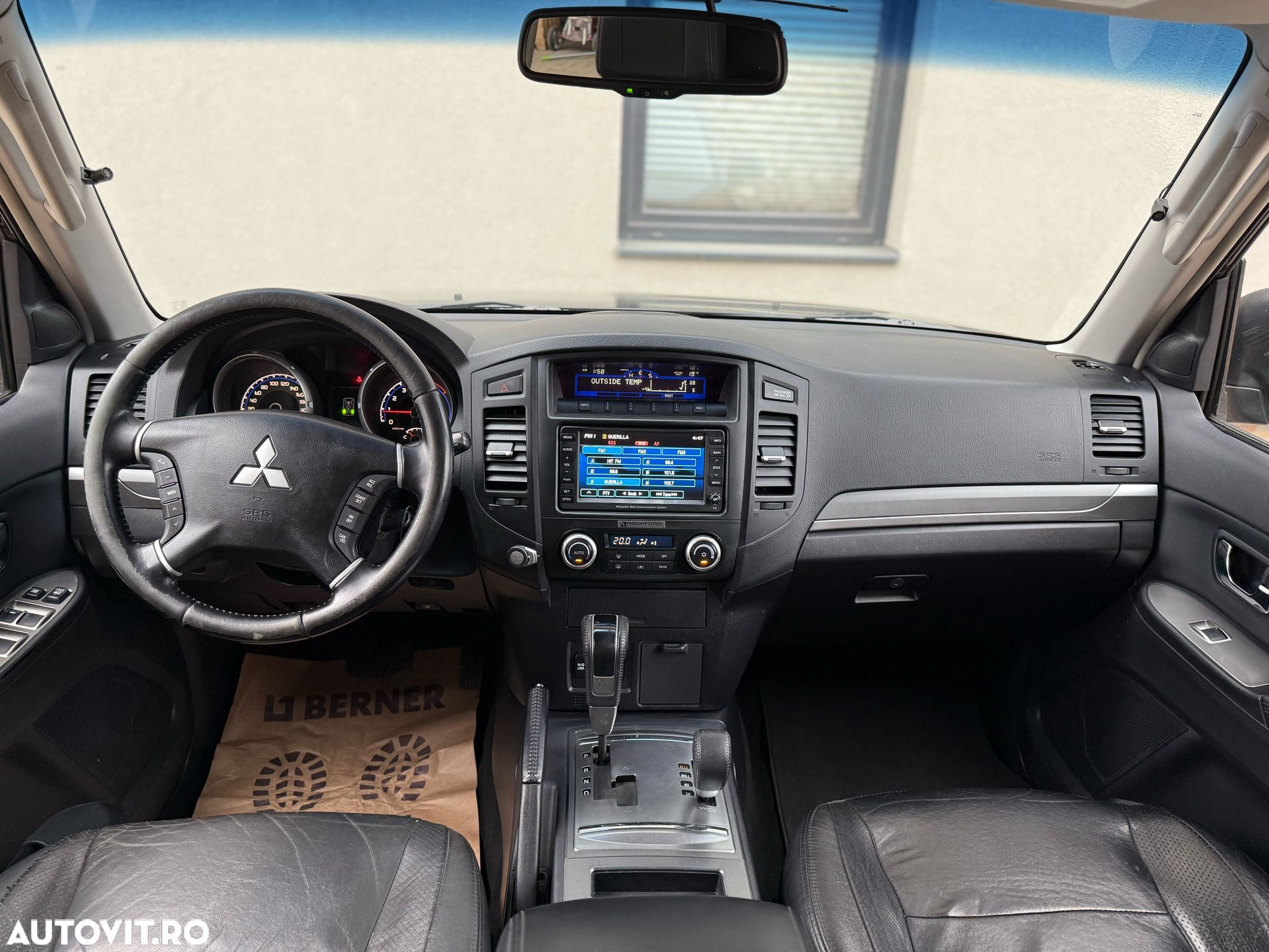 Mitsubishi Pajero 3.2 DI-D Automatik Edition 25 - 7