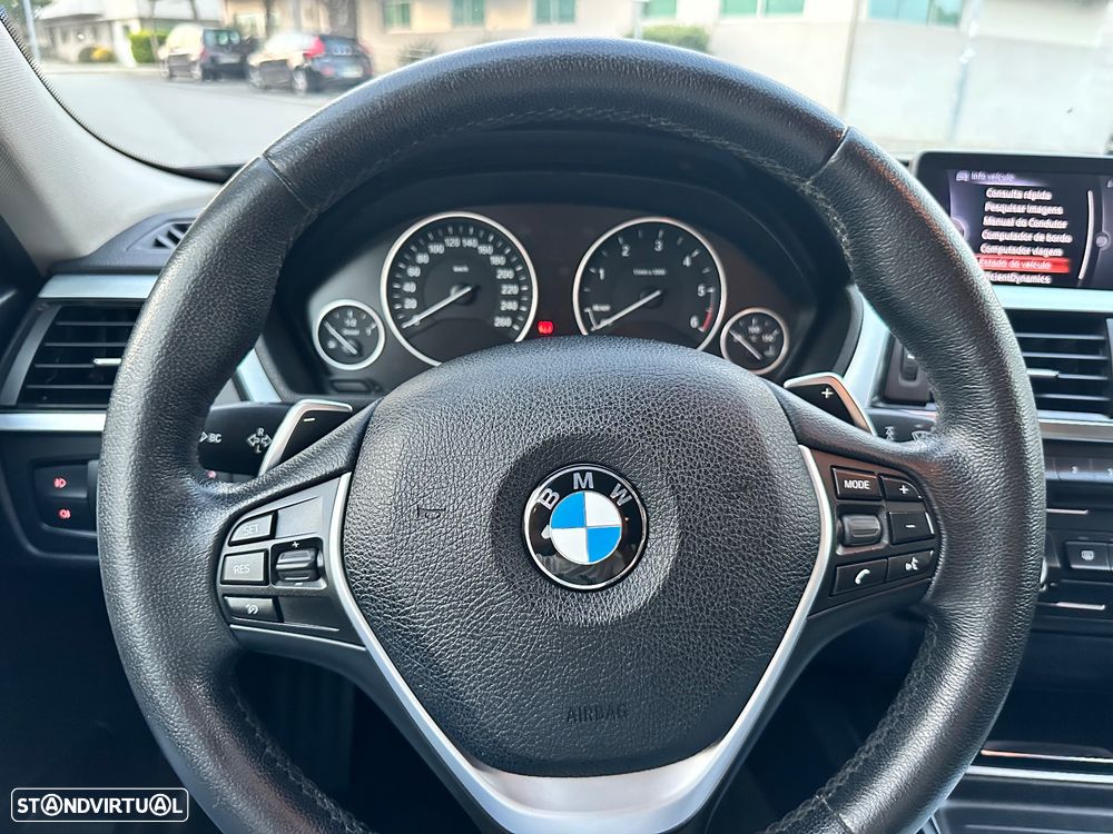BMW 320 d Auto Line Modern - 28