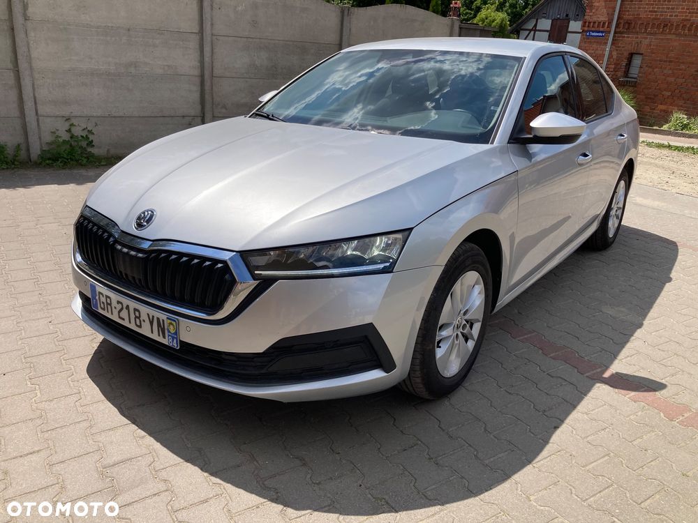 Skoda Octavia 2.0 TDI DSG Selection - 1