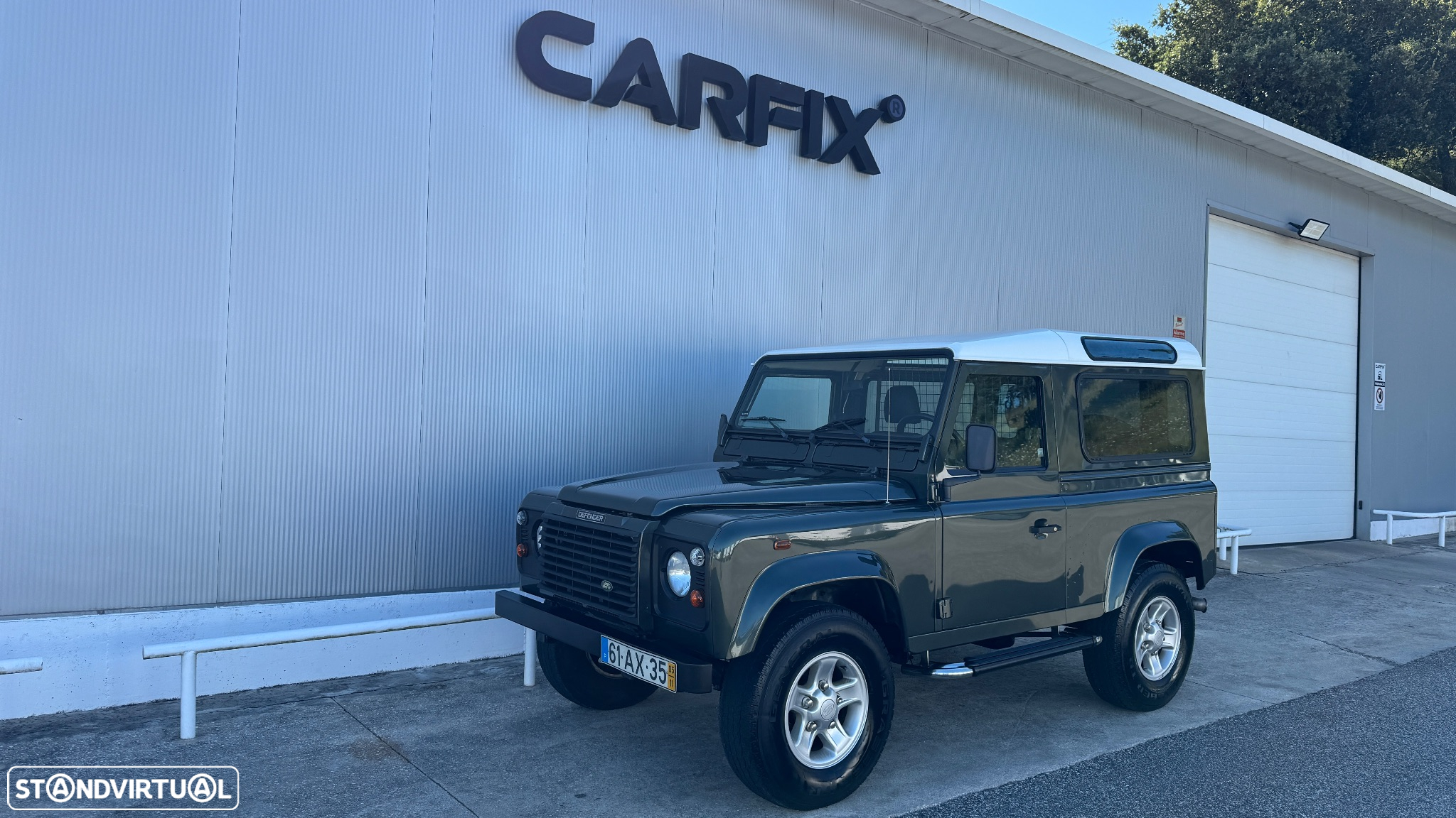 Land Rover Defender 90 SW 2.5 Td5 SE - 11