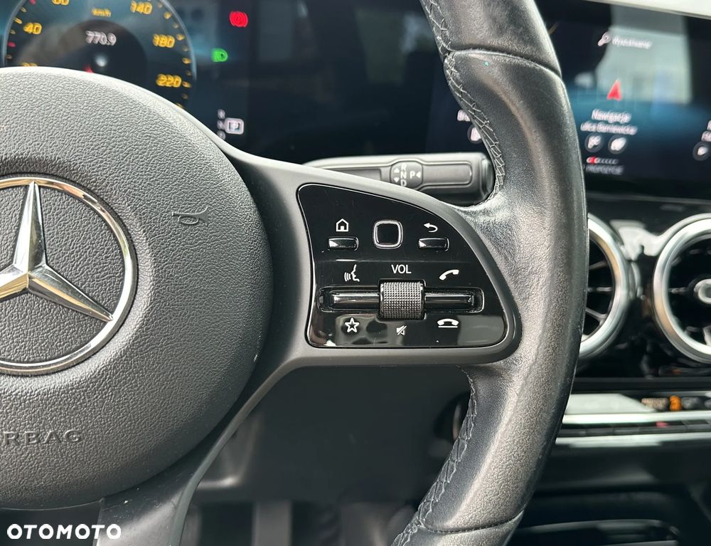 Mercedes-Benz GLA 200 Style - 20