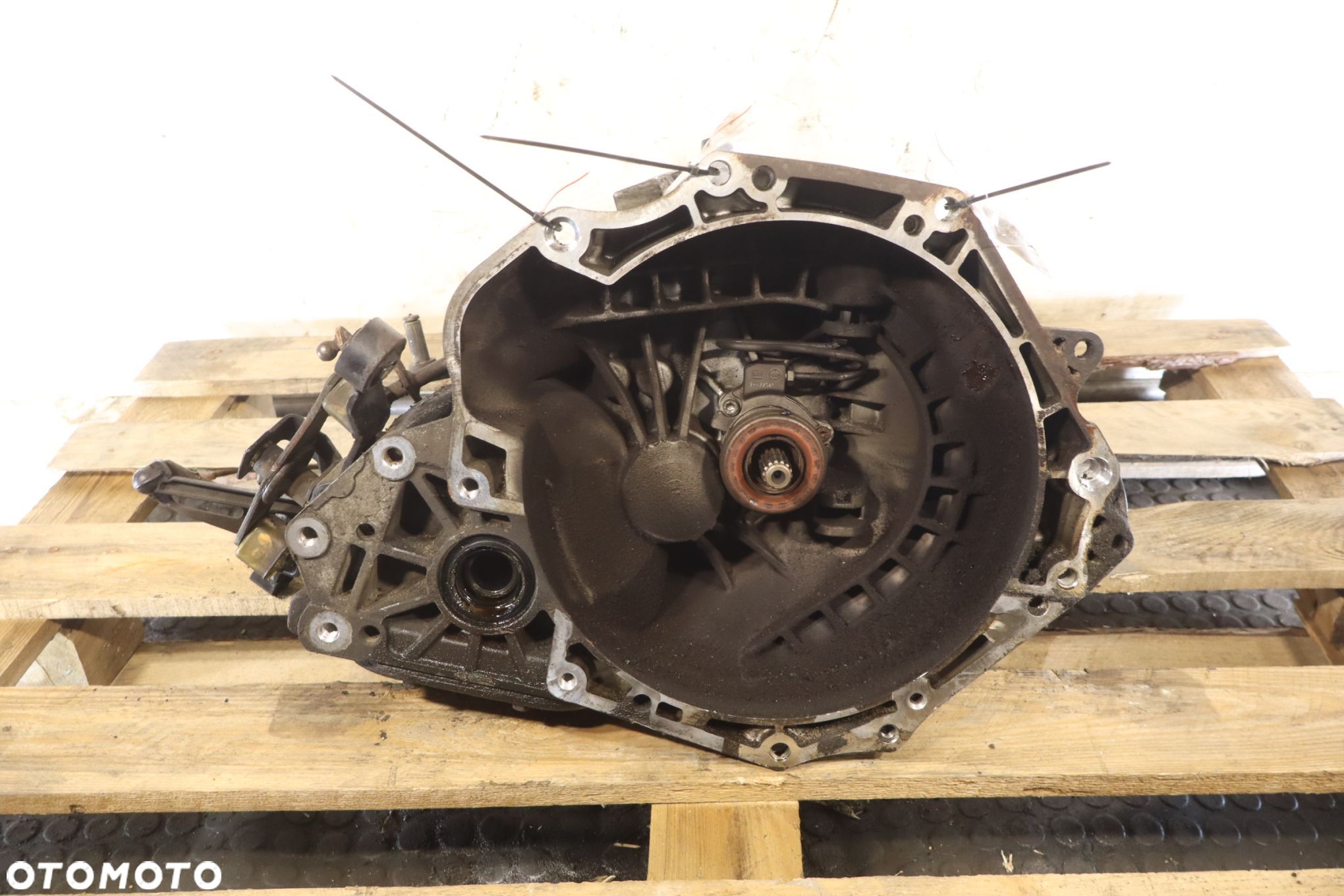 SKRZYNIA BIEGÓW 5 BIEGOWA OPEL ASTRA H 1.6 f17c394 - 1