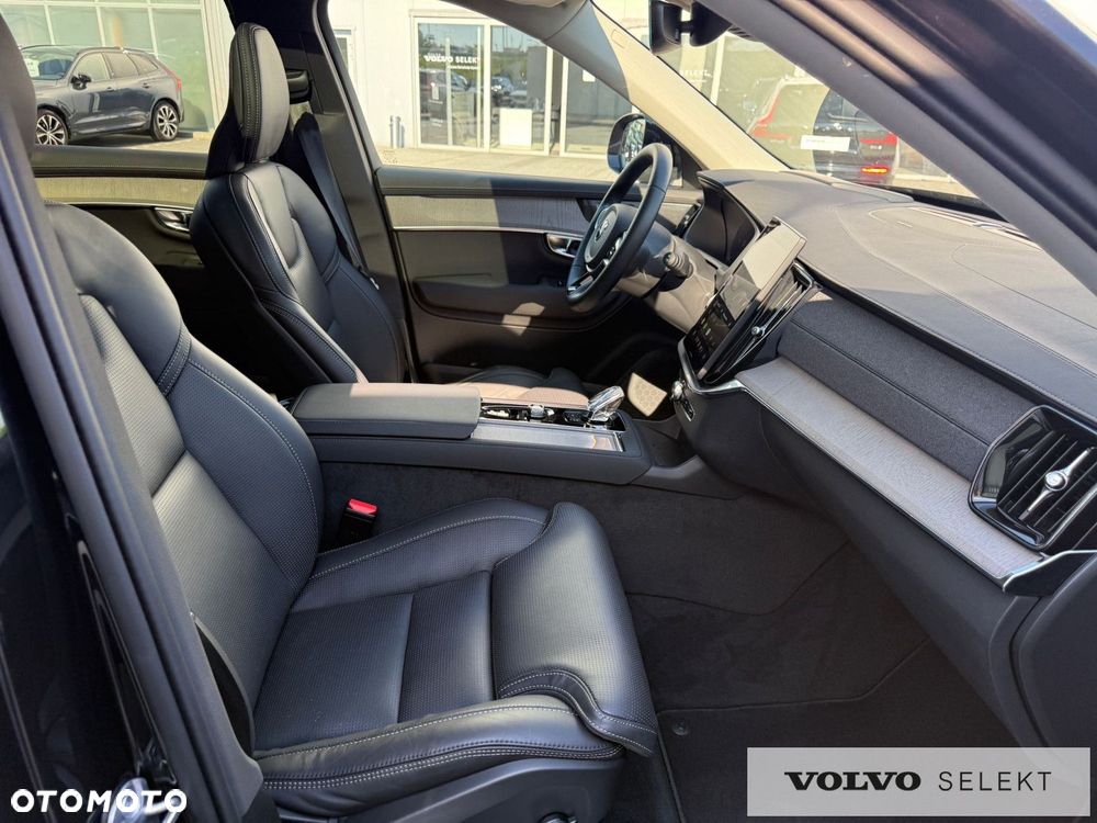 Volvo XC 90 - 34