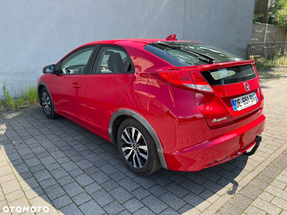 Honda Civic 1.6 i-DTEC Comfort Black Edition - 8