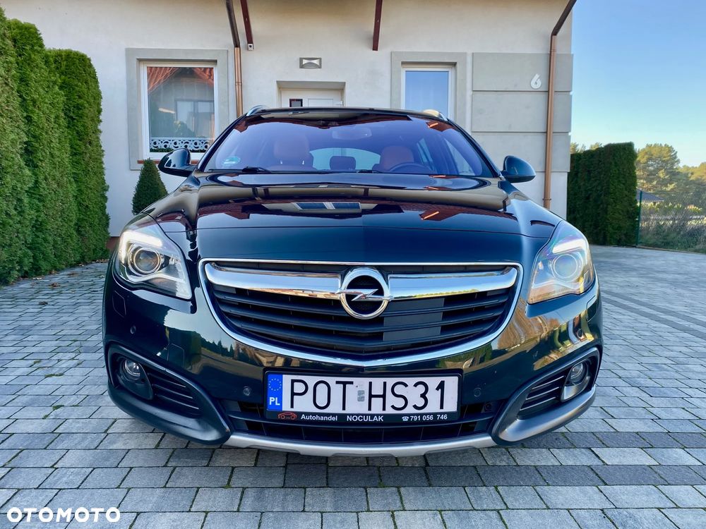 Opel Insignia 2.0 ECOTEC DI Turbo 4x4 Sports Tourer Business Edition - 2