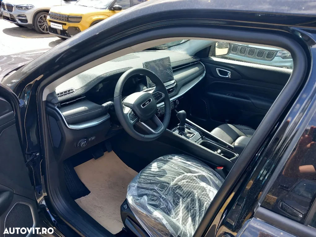 Jeep Compass - 8