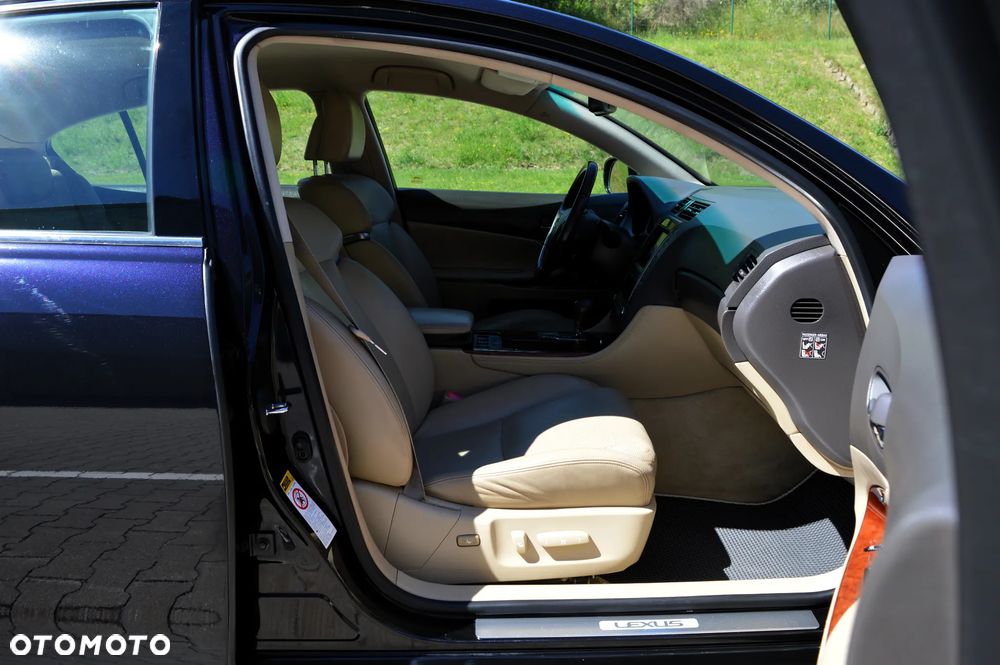 Lexus GS 450h Prestige + - 11