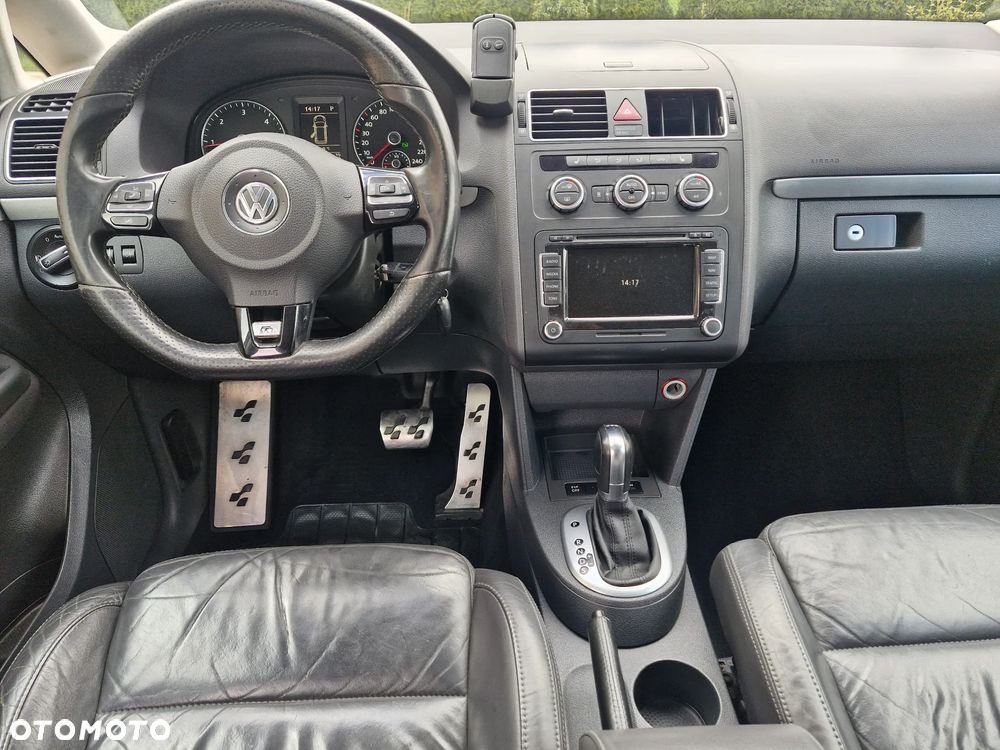 Volkswagen Touran 2.0 TDI DPF DSG R-Line Edition - 11