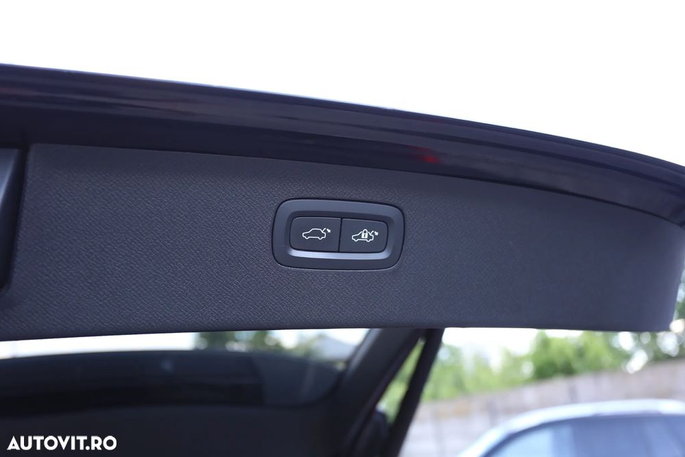 Volvo XC 90 D5 AWD Geartronic Inscription - 22