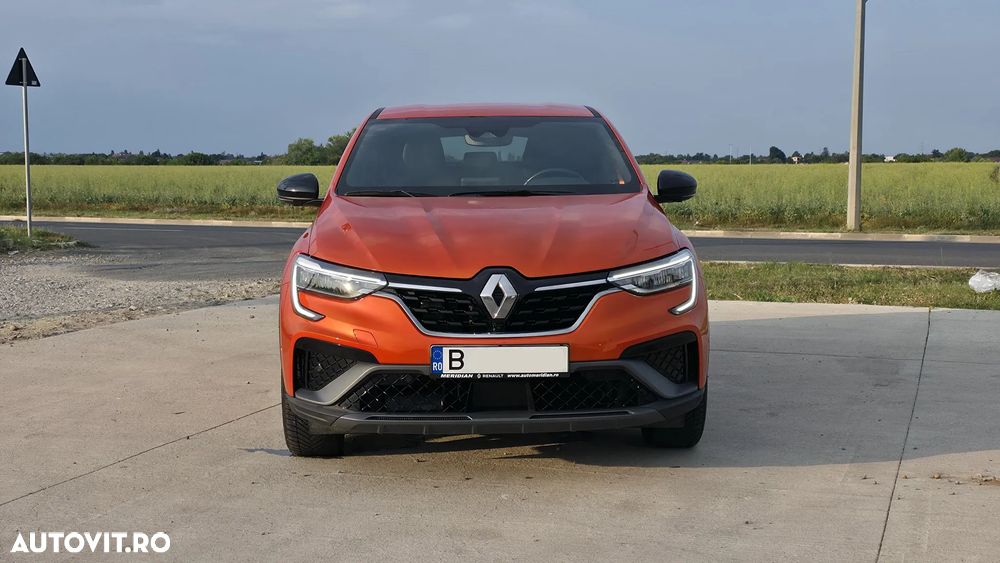 Renault Arkana 2023 photo 2