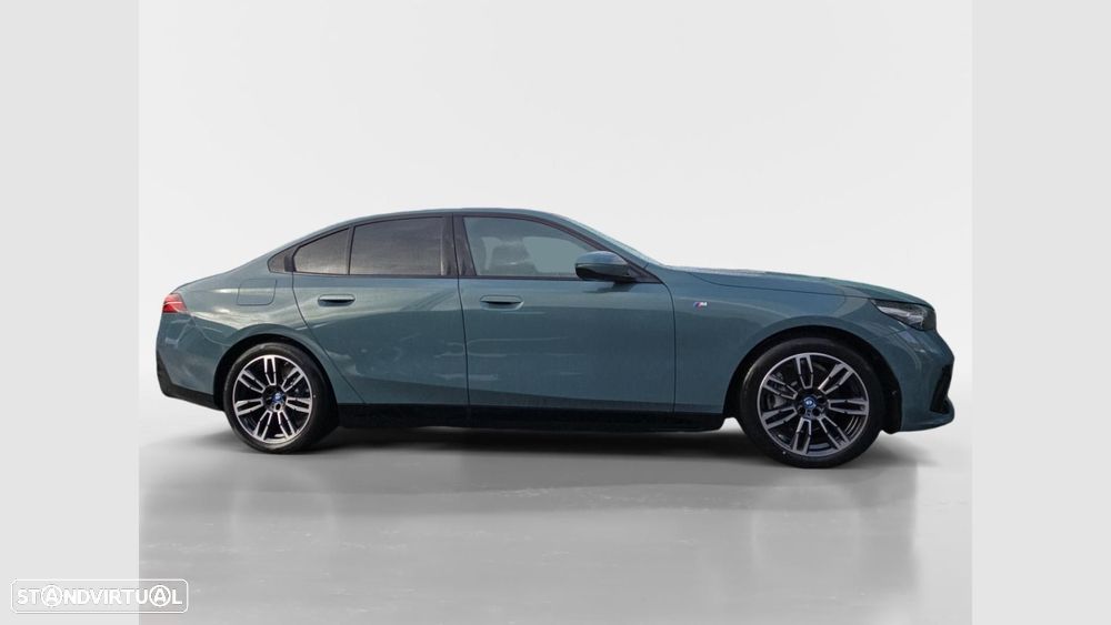 BMW i5 eDrive40 Pack Desportivo M - 9