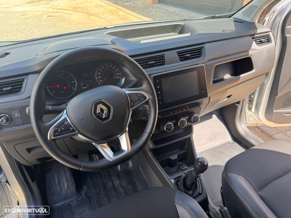 Renault Express - 16