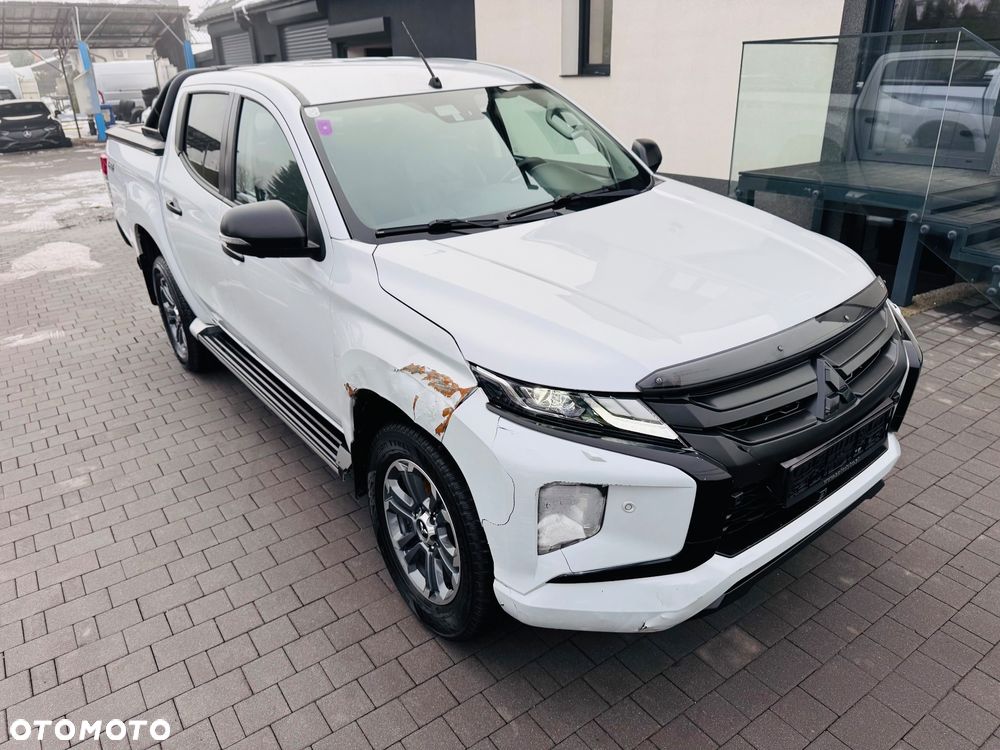 Mitsubishi L200 Pick Up 4x4 S&S Autm Double Cab Top - 5