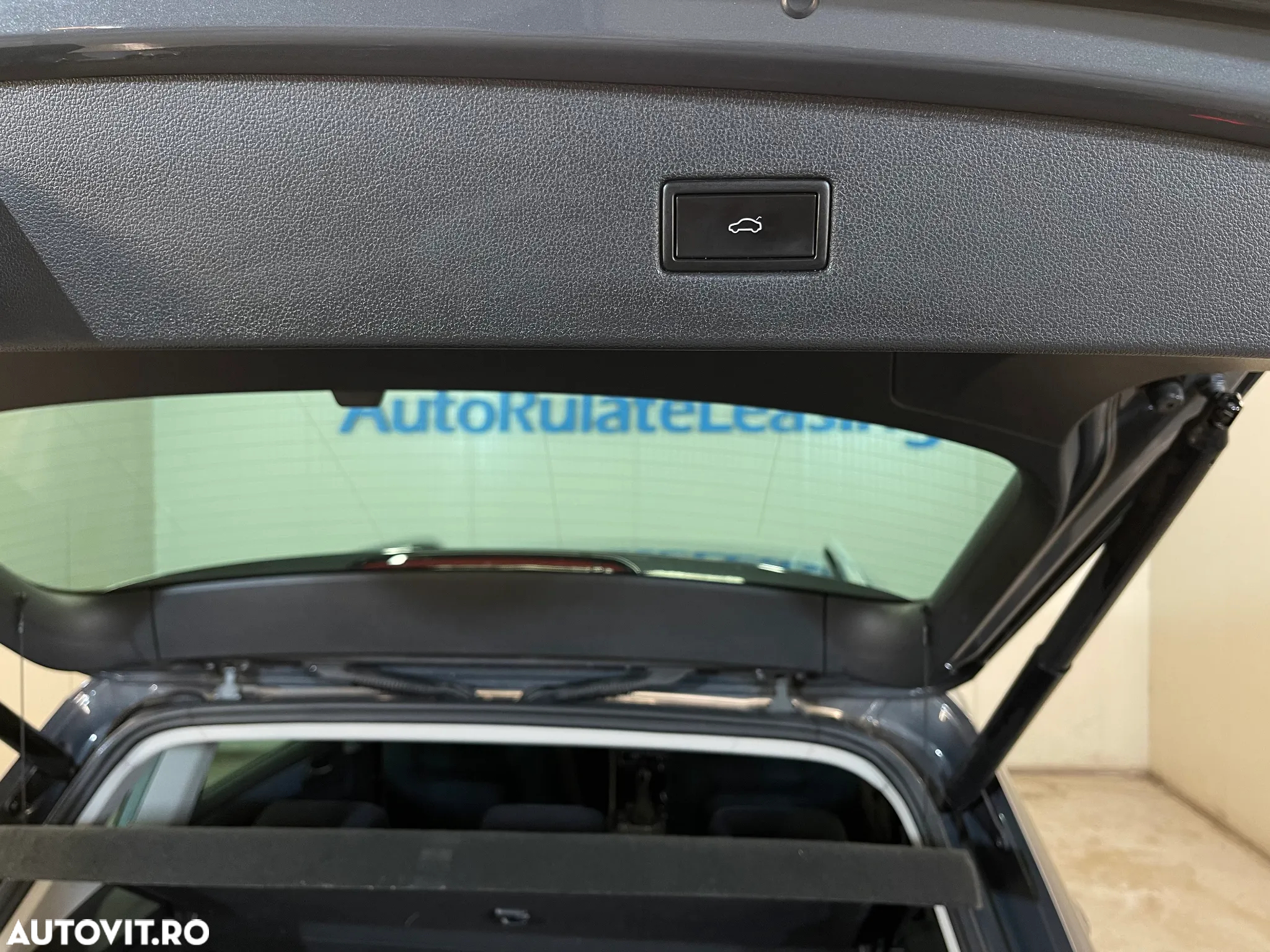 Volkswagen Tiguan 2.0 TDI 4Mot DSG Comfortline - 28