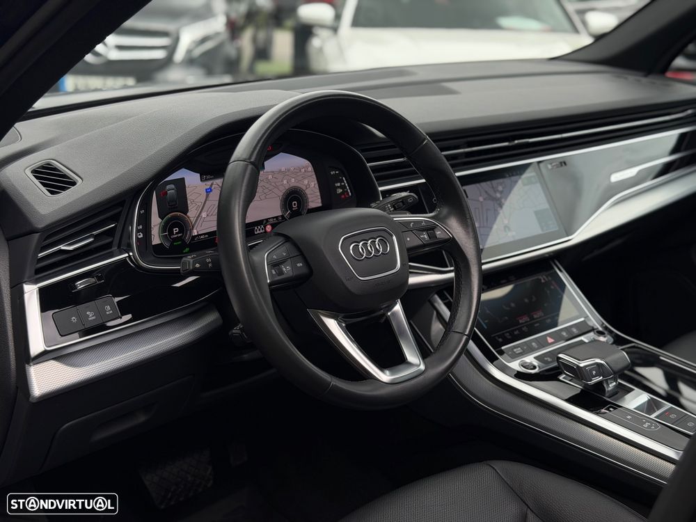 Audi Q7 - 13
