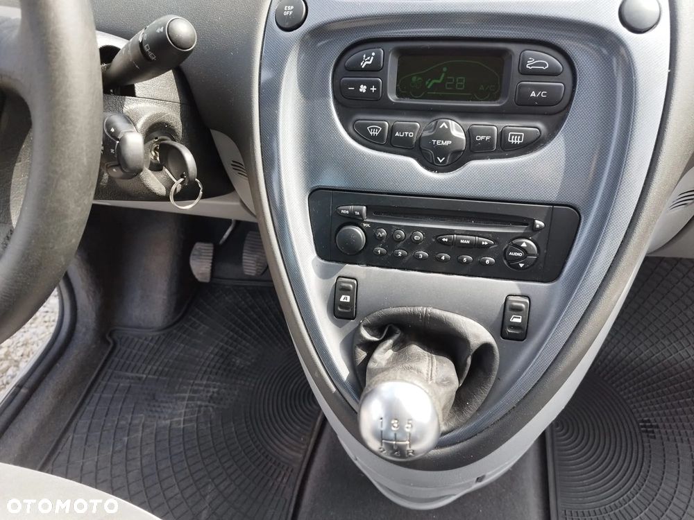 Citroën Xsara Picasso - 18