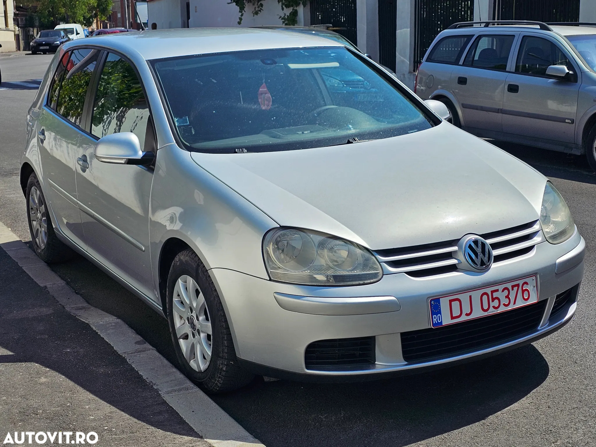 Volkswagen Golf 1.9 TDI Comfortline DPF - 2