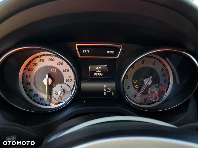 Mercedes-Benz CLA 250 4-Matic - 9