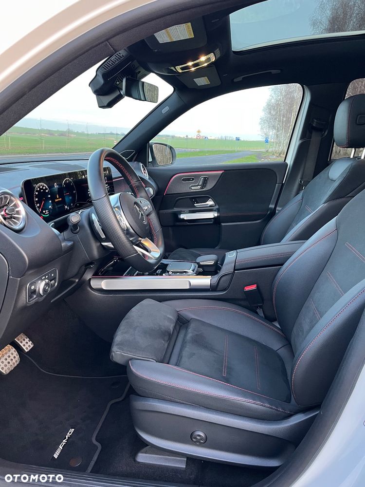 Mercedes-Benz EQB 350 66.5kWh 4-Matic AMG Line - 14