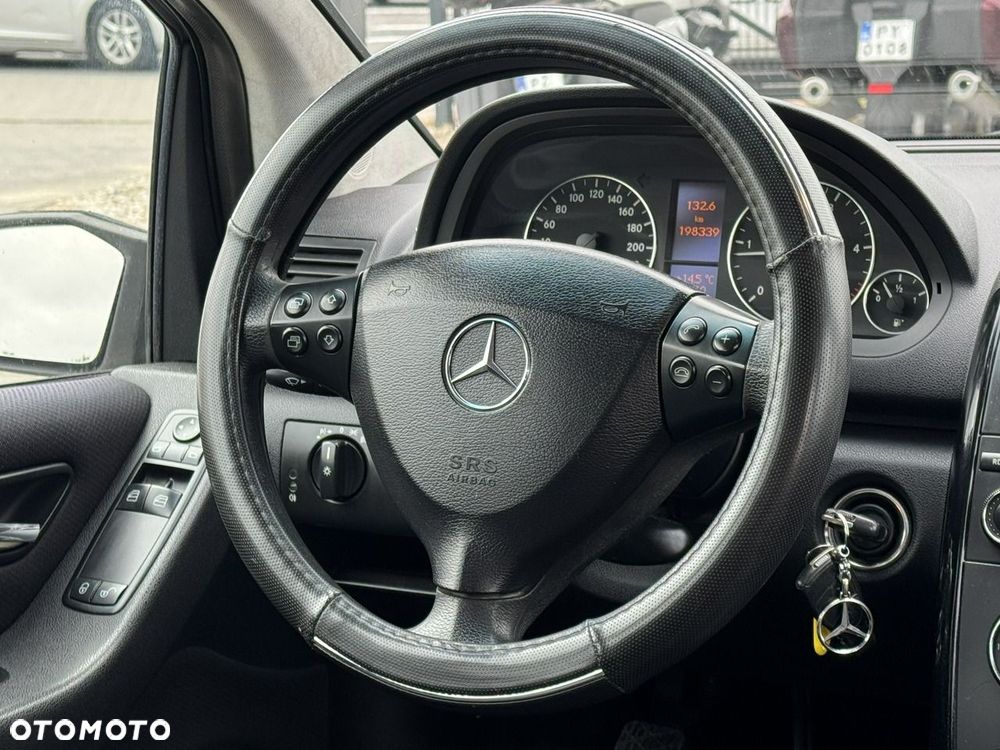 Mercedes-Benz Klasa A - 23
