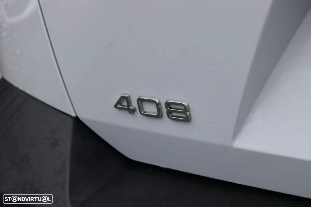 Peugeot 408 1.2 PureTech Allure EAT8 - 18